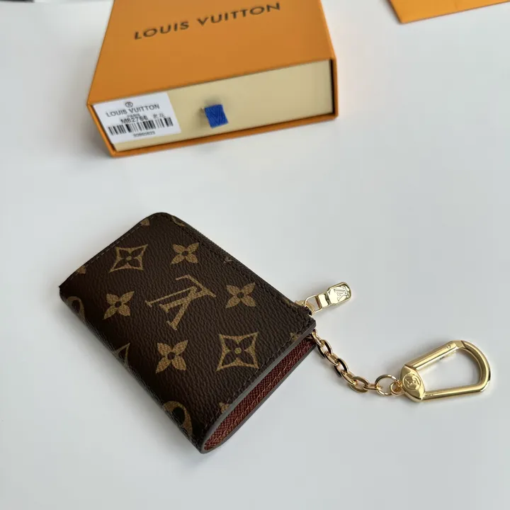 スーパーコピー ルイヴィトン キーホルダー