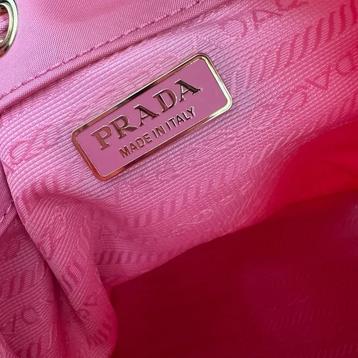 スーパーコピー バレンシアガ キーホルダー