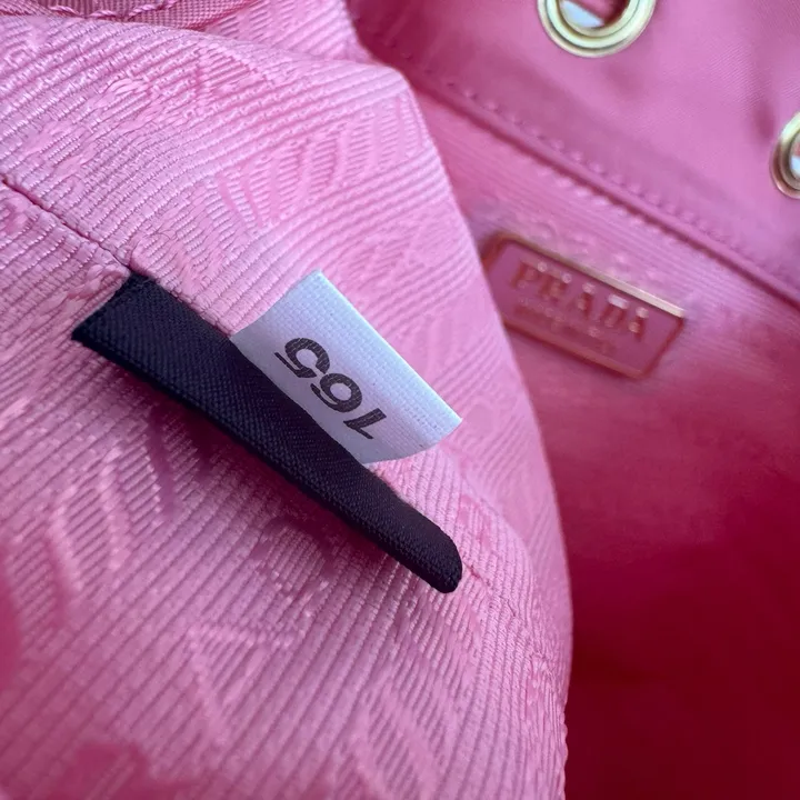 スーパーコピー バレンシアガ キーホルダー