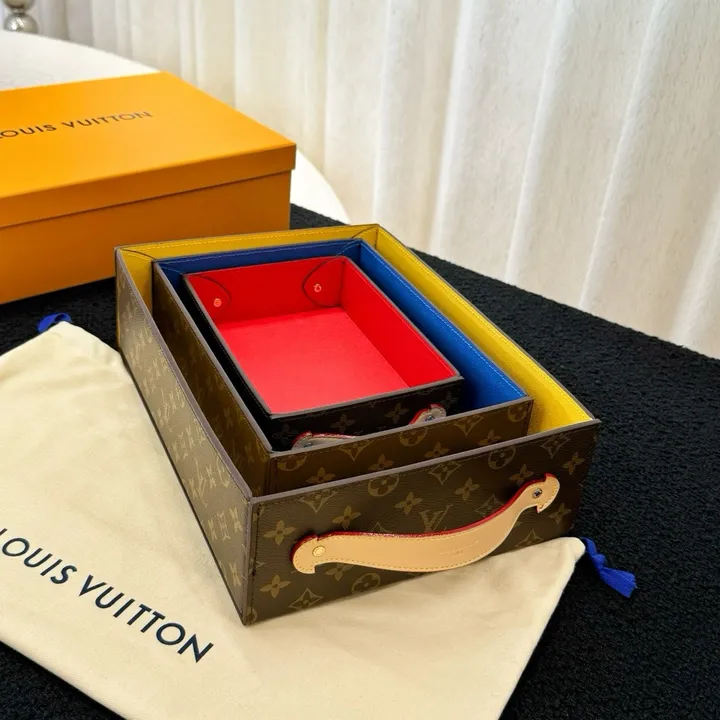 スーパーコピー ルイヴィトン キーホルダー