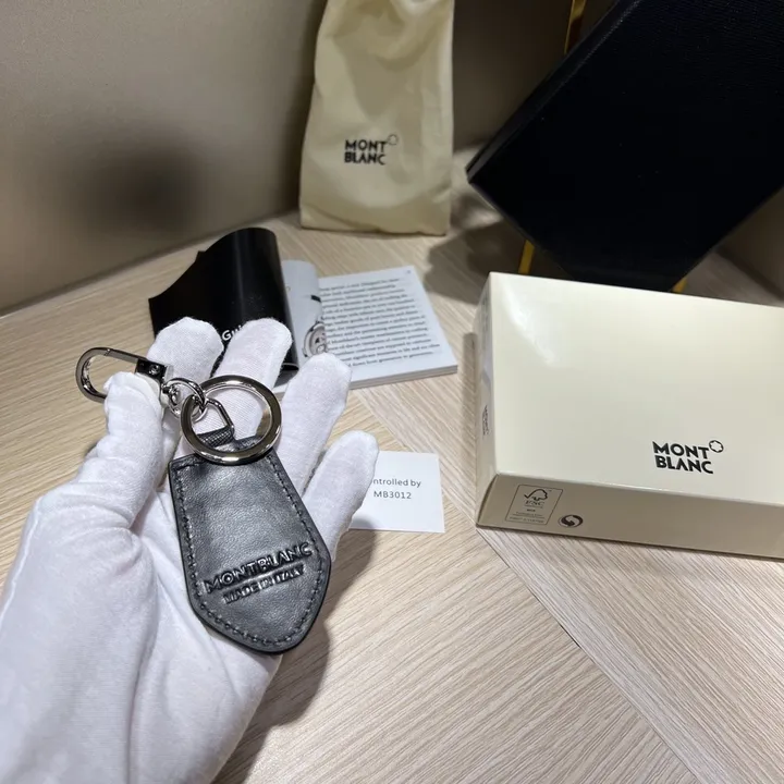 スーパーコピー ユニクロ キーホルダー