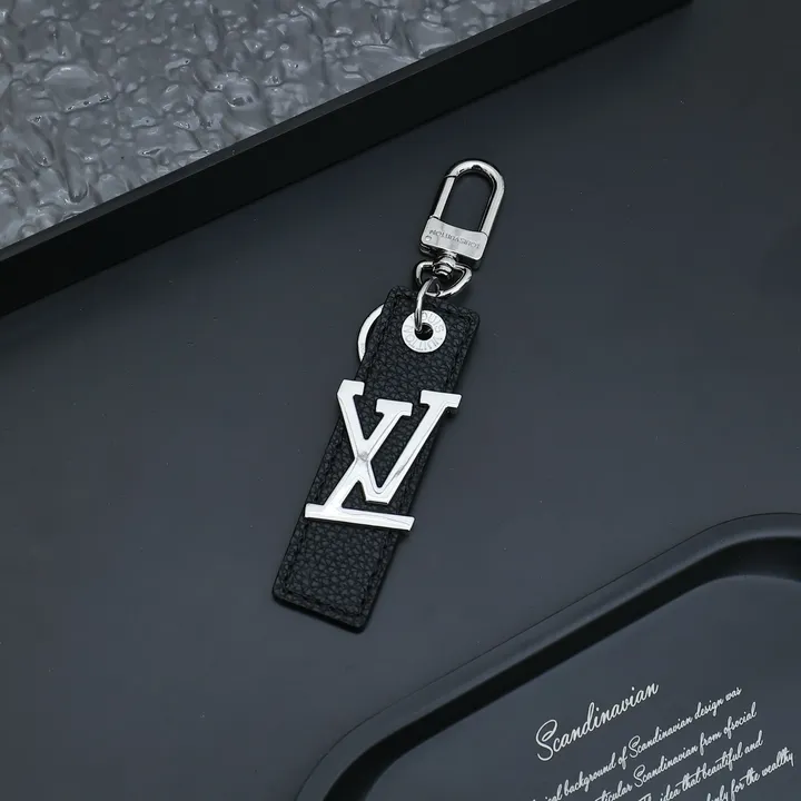 スーパーコピー ルイヴィトン キーホルダー
