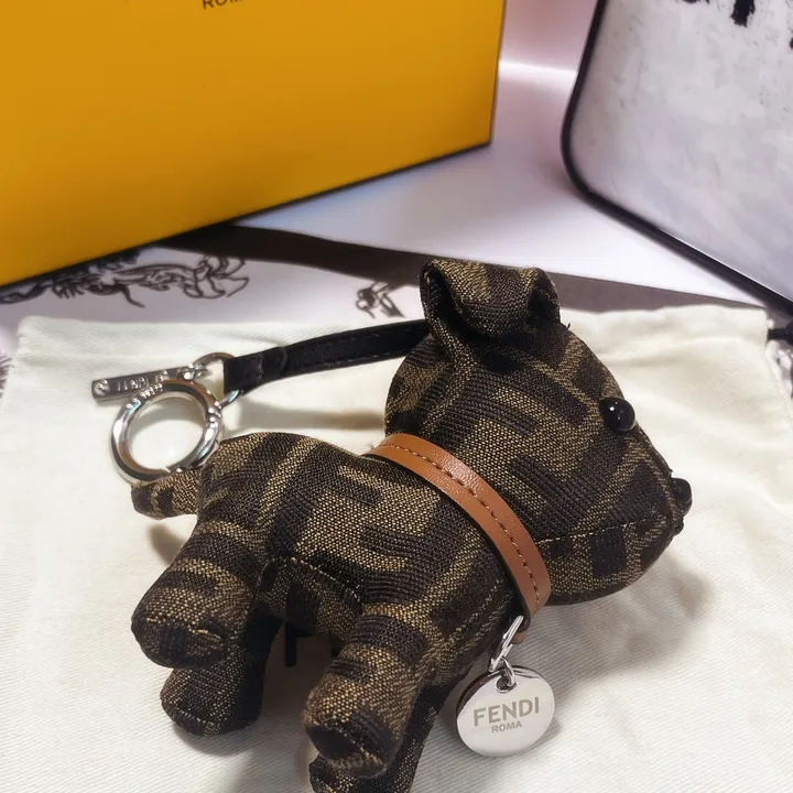 スーパーコピー フェンディ キーホルダー