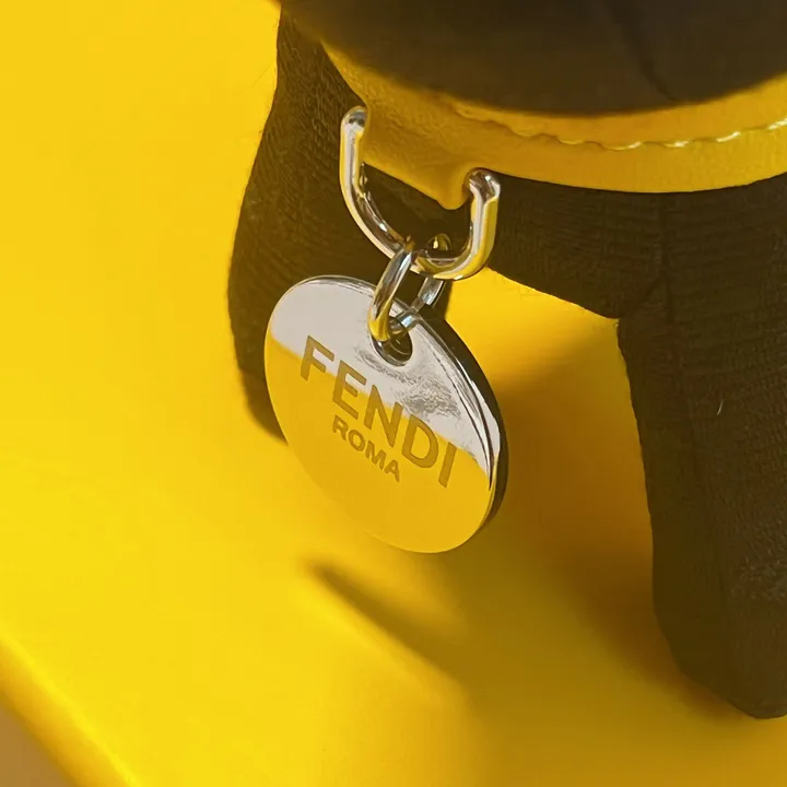 スーパーコピー フェンディ キーホルダー