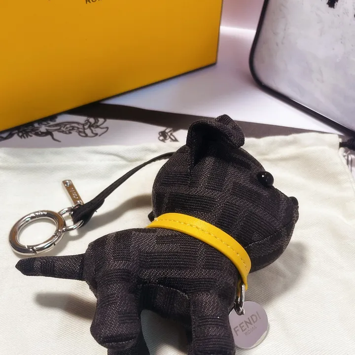 スーパーコピー フェンディ キーホルダー