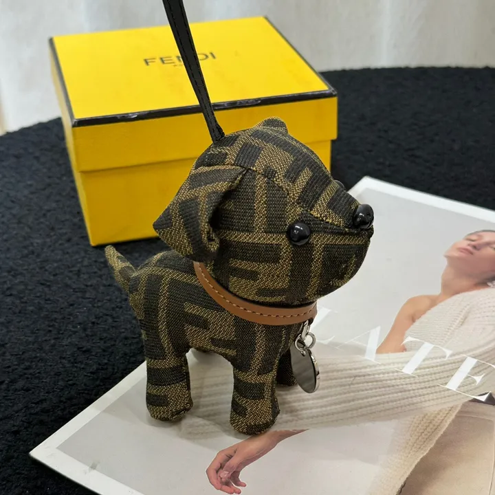 スーパーコピー フェンディ キーホルダー