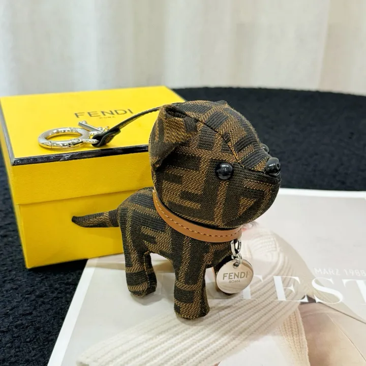 スーパーコピー フェンディ キーホルダー