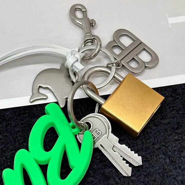 スーパーコピー ディオール キーホルダー