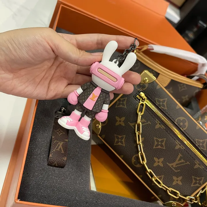 スーパーコピー ルイヴィトン キーホルダー