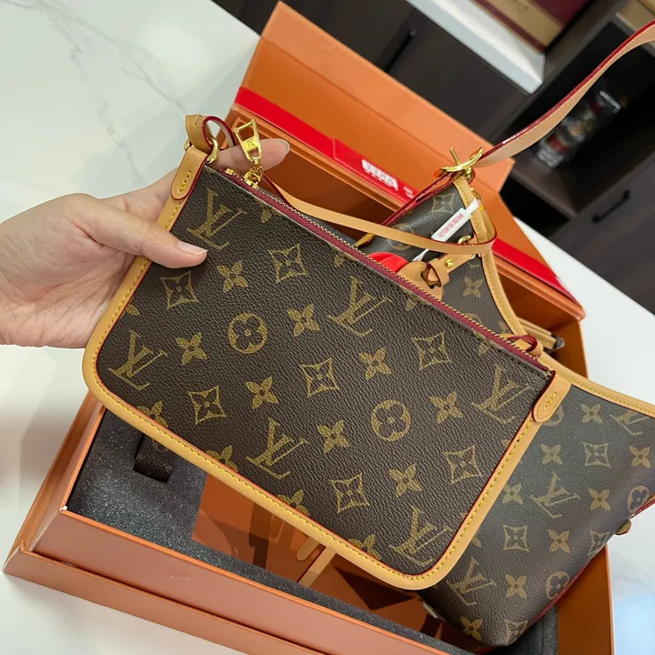 スーパーコピー ルイヴィトン キーホルダー