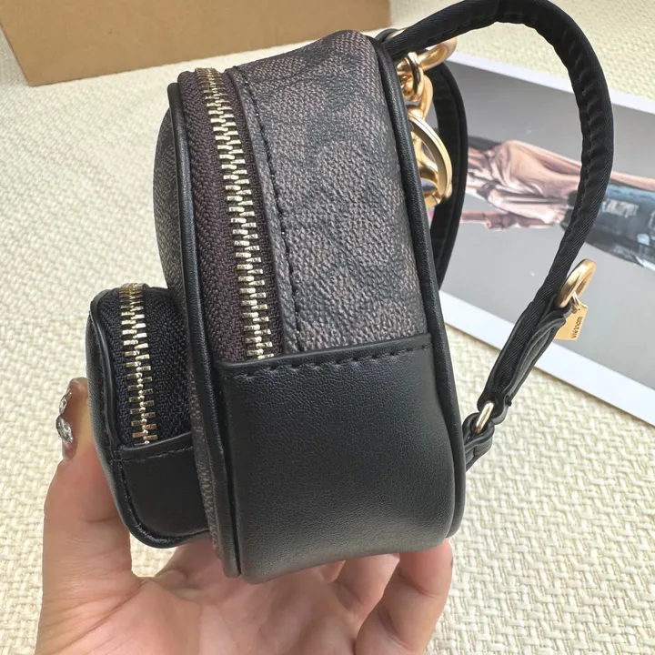 スーパーコピー ヴェルサーチ キーホルダー