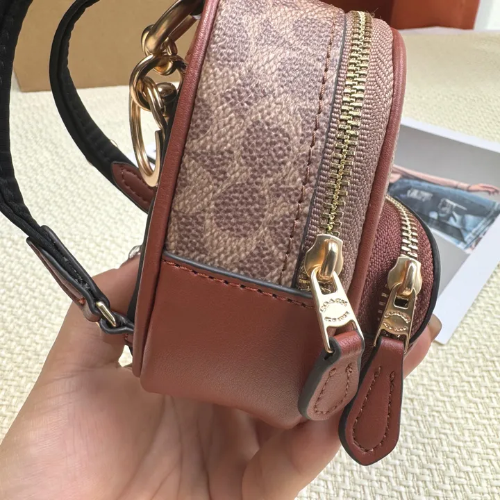 スーパーコピー ヴェルサーチ キーホルダー