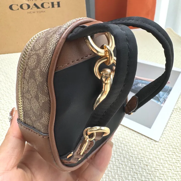 スーパーコピー ヴェルサーチ キーホルダー