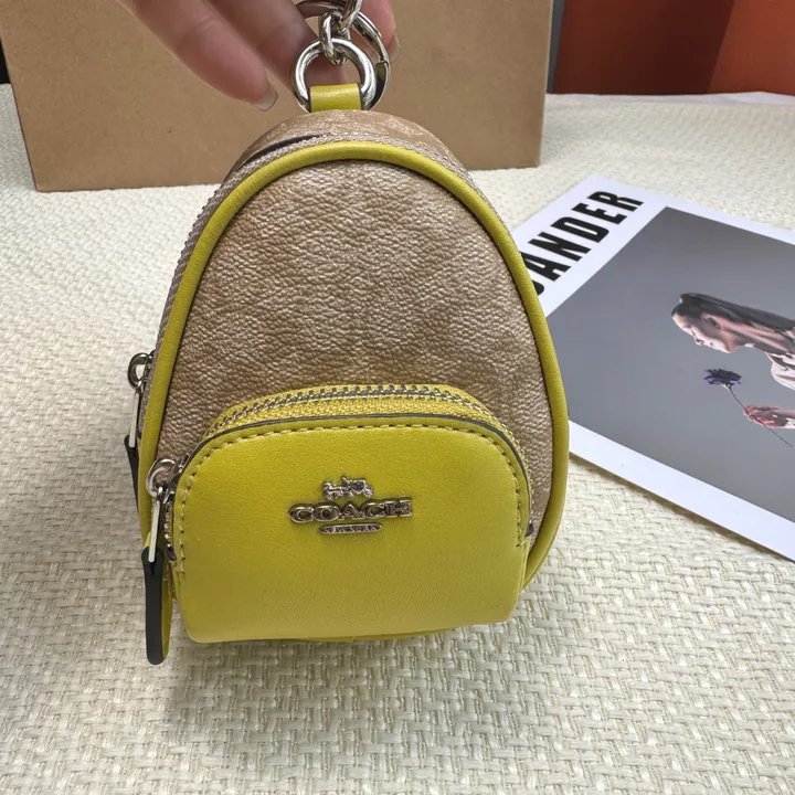 スーパーコピー ヴェルサーチ キーホルダー