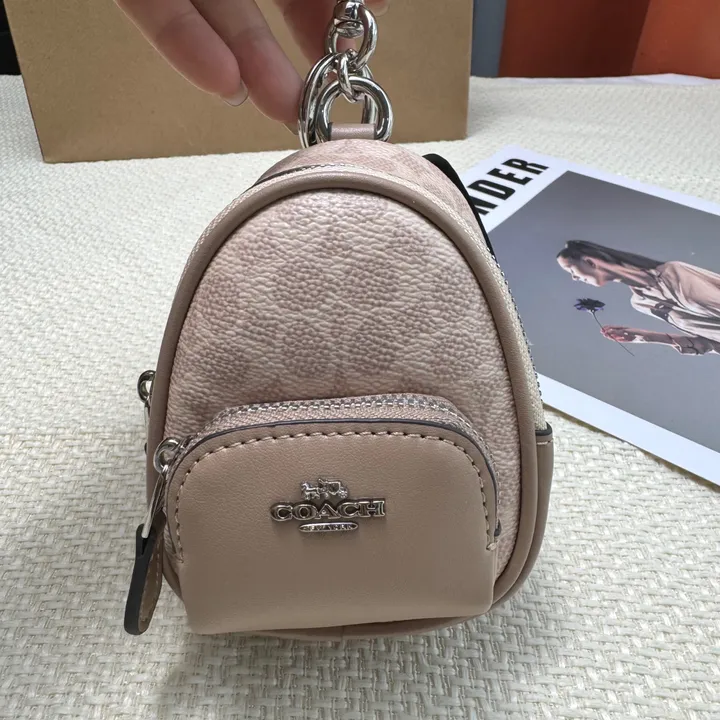 スーパーコピー ヴェルサーチ キーホルダー