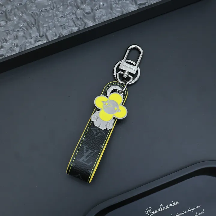 スーパーコピー ヴィヴィアン・ウエストウッド キーホルダー