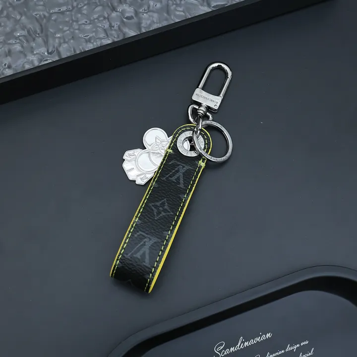 スーパーコピー ヴィヴィアン・ウエストウッド キーホルダー