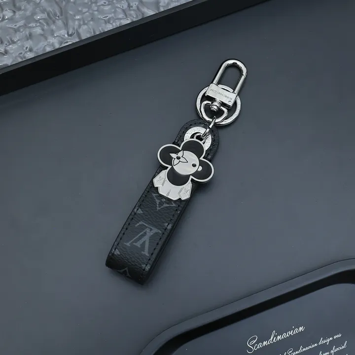 スーパーコピー ヴィヴィアン・ウエストウッド キーホルダー