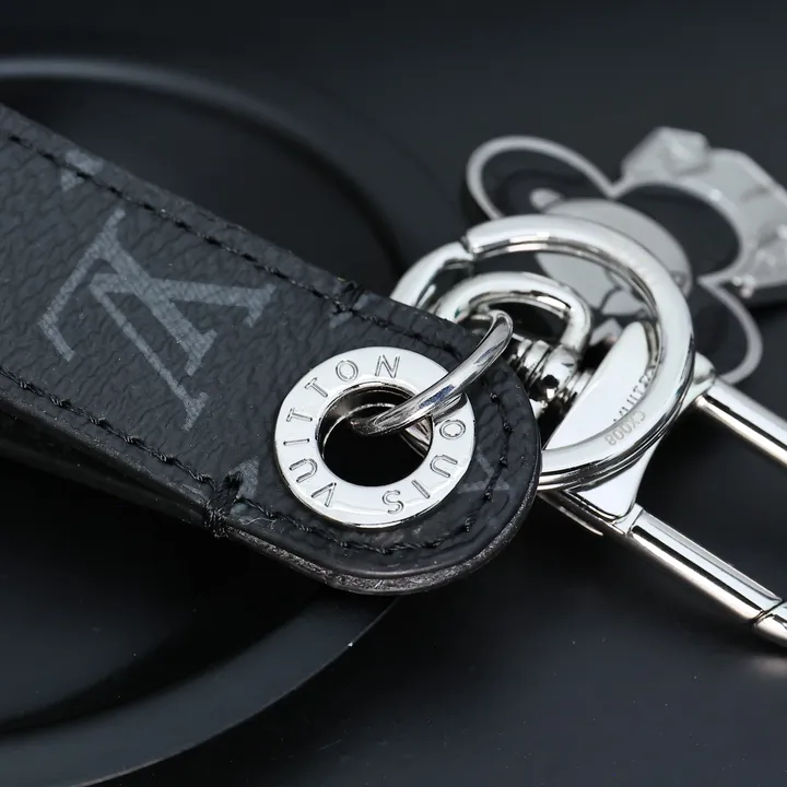 スーパーコピー ヴィヴィアン・ウエストウッド キーホルダー