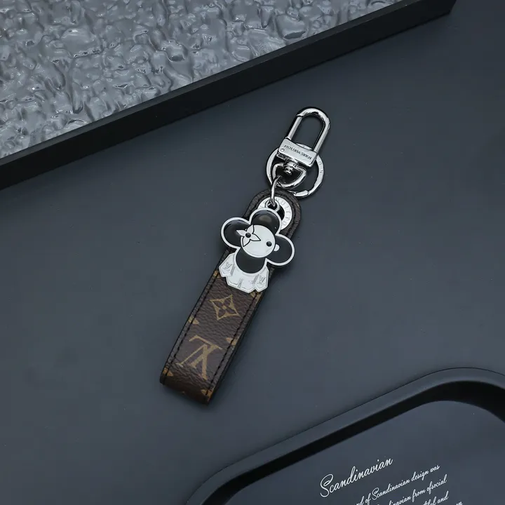 スーパーコピー ヴィヴィアン・ウエストウッド キーホルダー