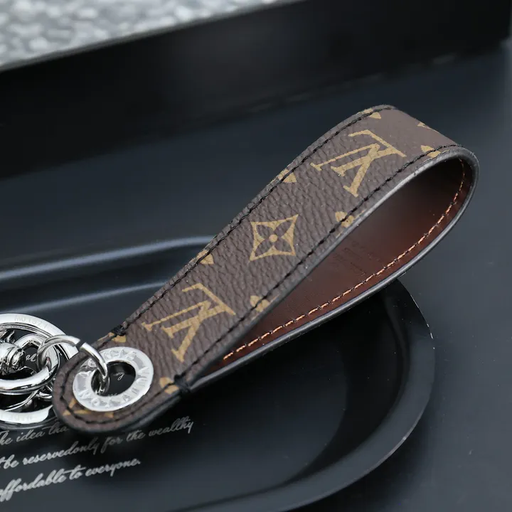 スーパーコピー ヴィヴィアン・ウエストウッド キーホルダー