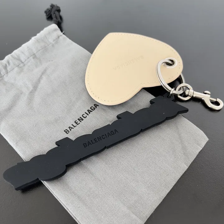 スーパーコピー ディオール キーホルダー