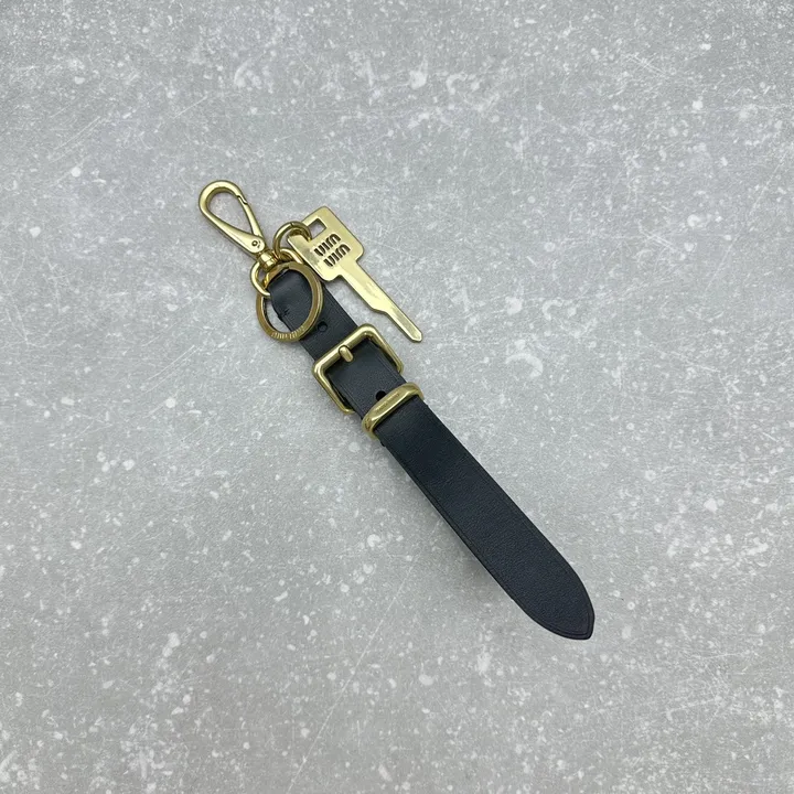 スーパーコピー ミュウミュウ キーホルダー