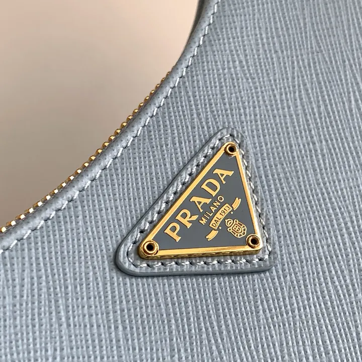 スーパーコピー バレンシアガ キーホルダー