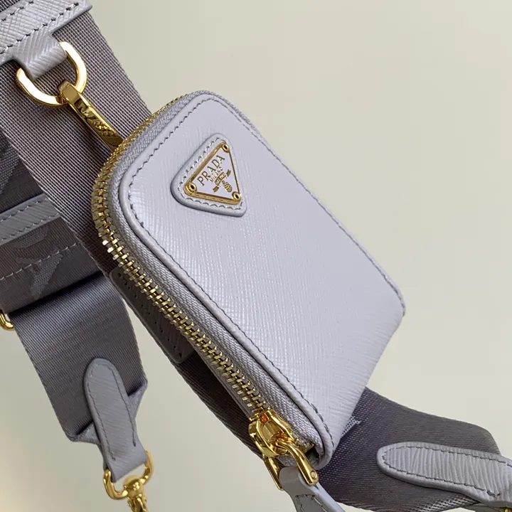 スーパーコピー バレンシアガ キーホルダー