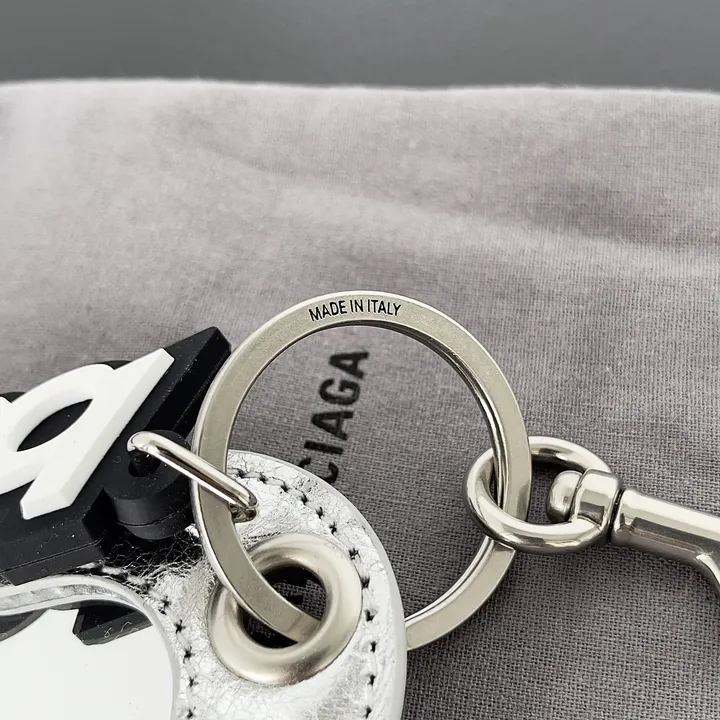 スーパーコピー ディオール キーホルダー