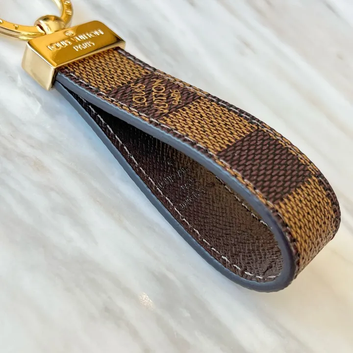 スーパーコピー ルイヴィトン キーホルダー