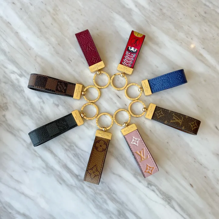 スーパーコピー ルイヴィトン キーホルダー