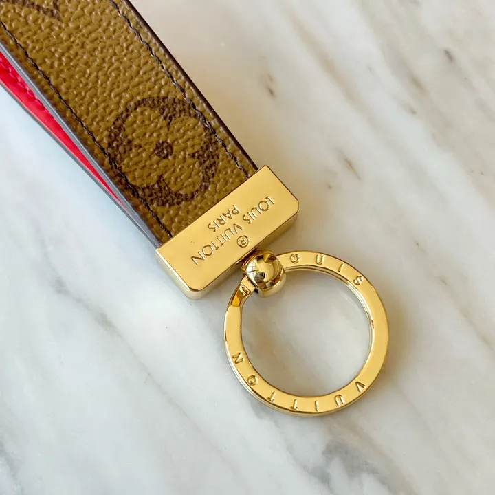 スーパーコピー ルイヴィトン キーホルダー