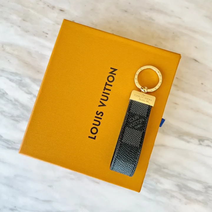 スーパーコピー ルイヴィトン キーホルダー