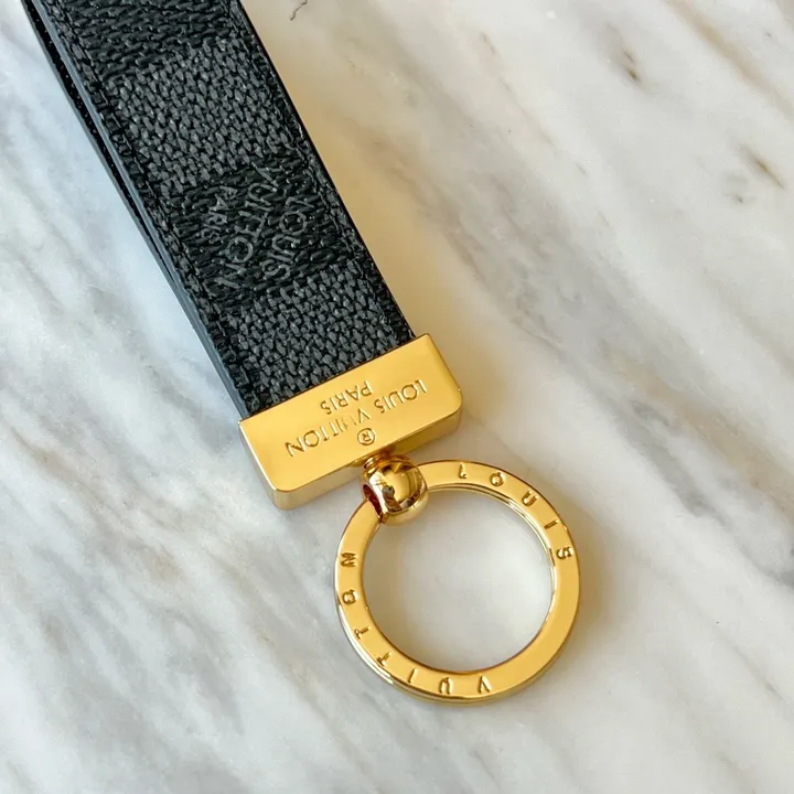 スーパーコピー ルイヴィトン キーホルダー