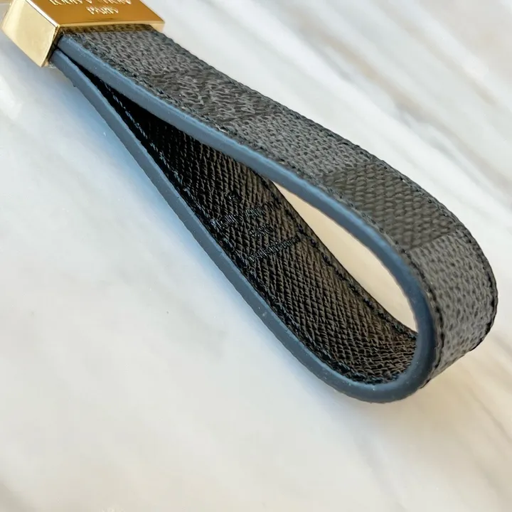 スーパーコピー ルイヴィトン キーホルダー