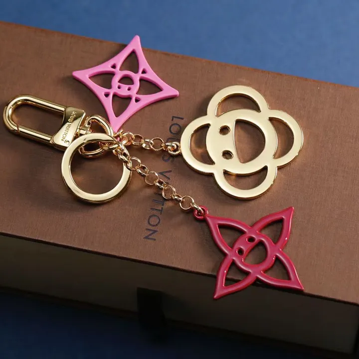 スーパーコピー ルイヴィトン キーホルダー