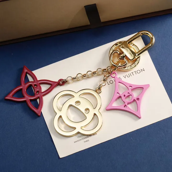 スーパーコピー ルイヴィトン キーホルダー