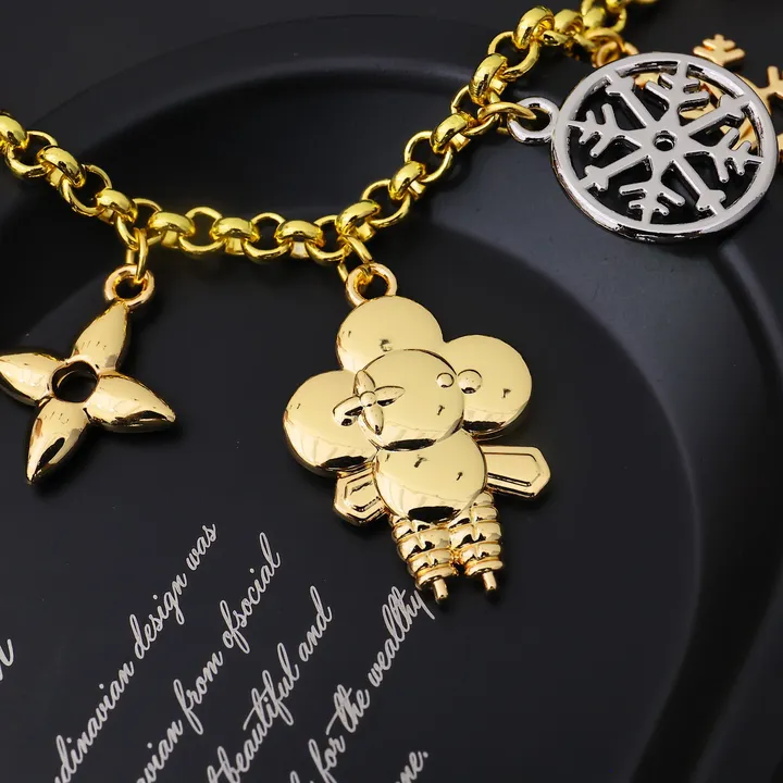 スーパーコピー ルイヴィトン キーホルダー