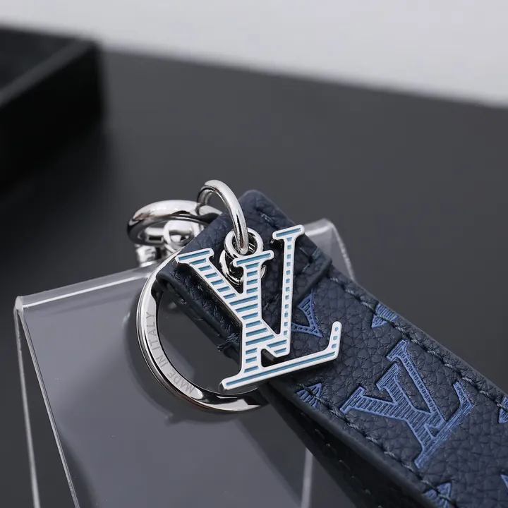 スーパーコピー ルイヴィトン キーホルダー