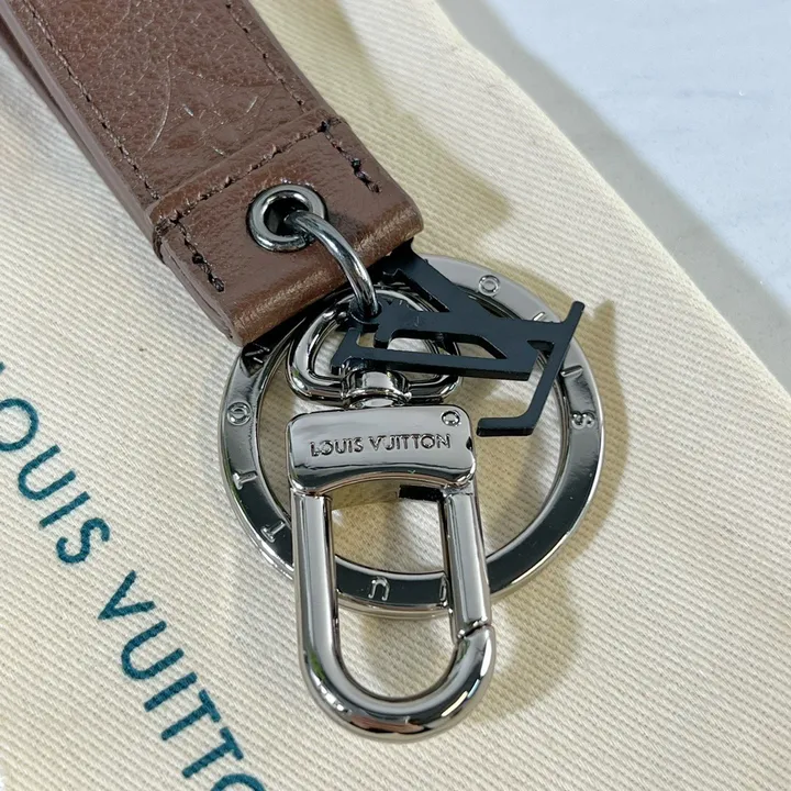 スーパーコピー ルイヴィトン キーホルダー