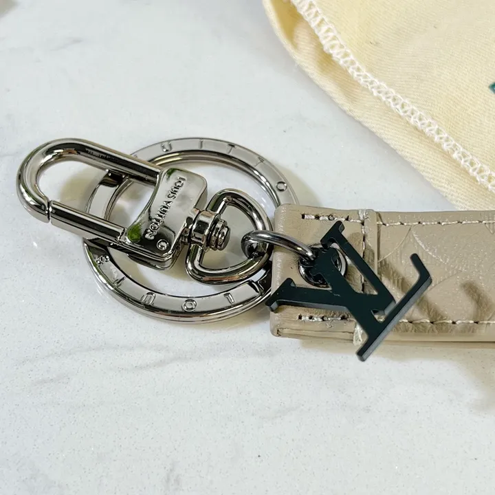 スーパーコピー ルイヴィトン キーホルダー