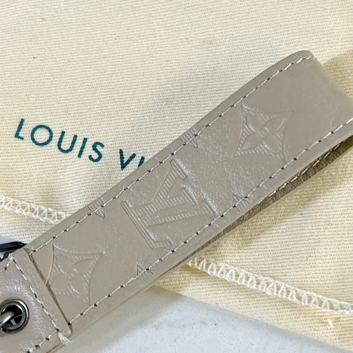 スーパーコピー ルイヴィトン キーホルダー