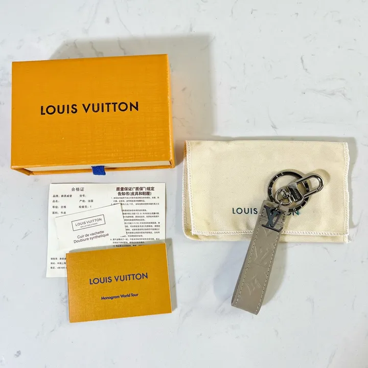 スーパーコピー ルイヴィトン キーホルダー