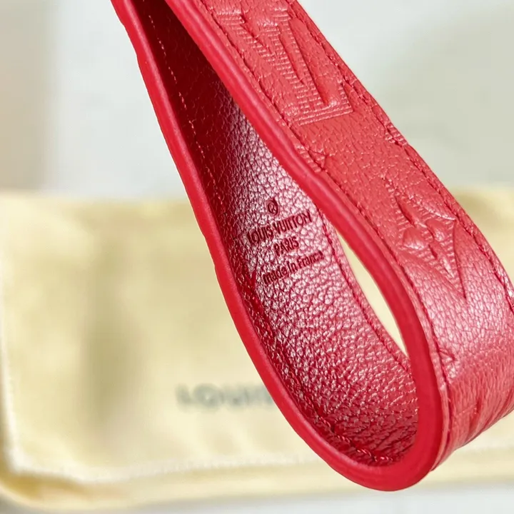 スーパーコピー ルイヴィトン キーホルダー