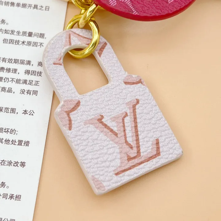 スーパーコピー ルイヴィトン キーホルダー