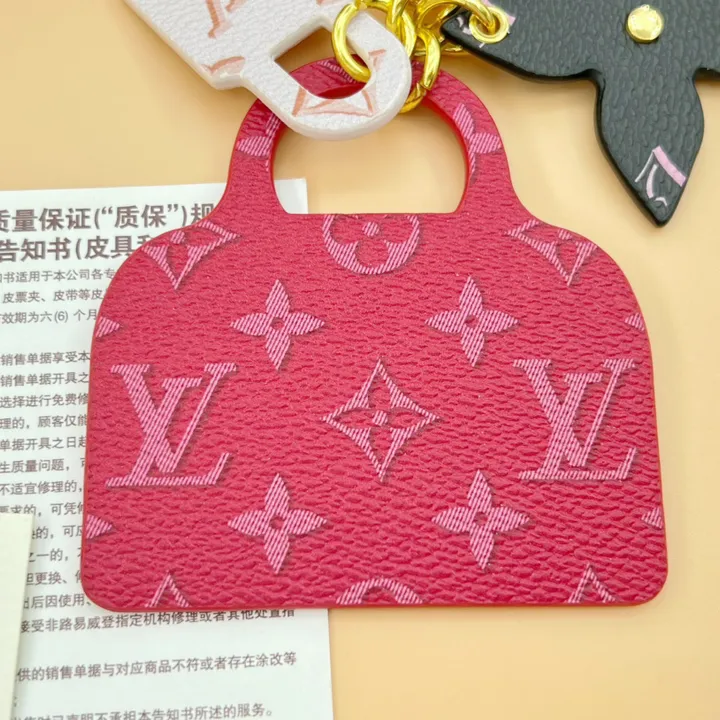 スーパーコピー ルイヴィトン キーホルダー