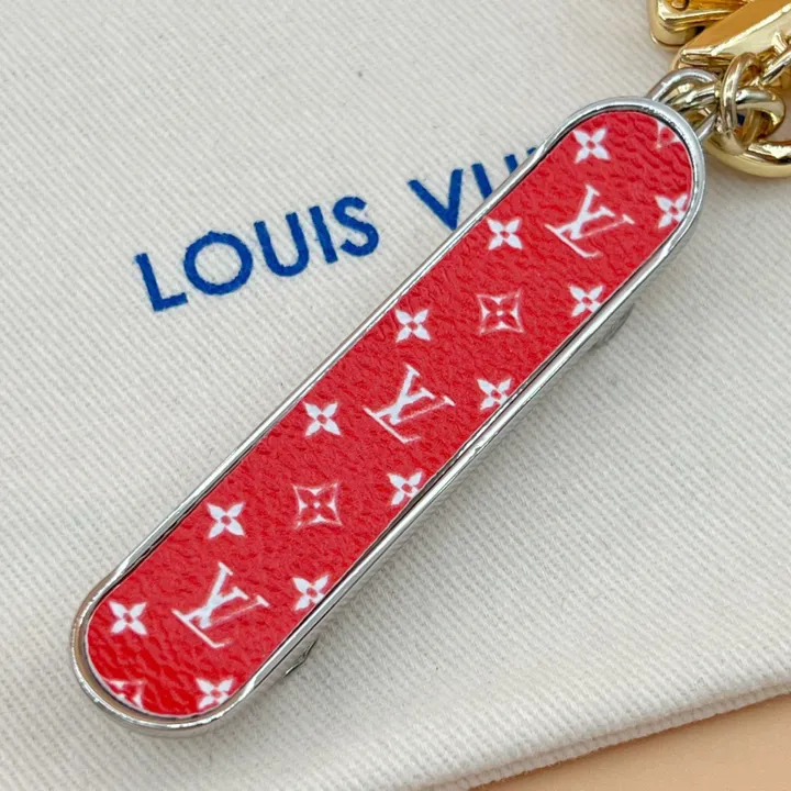 スーパーコピー ルイヴィトン キーホルダー