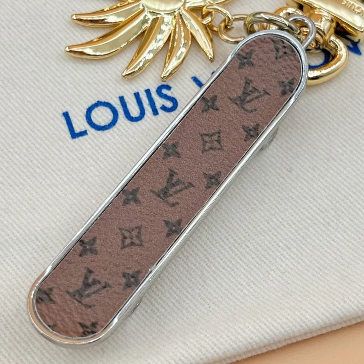 スーパーコピー ルイヴィトン キーホルダー