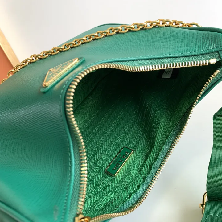 スーパーコピー バレンシアガ キーホルダー